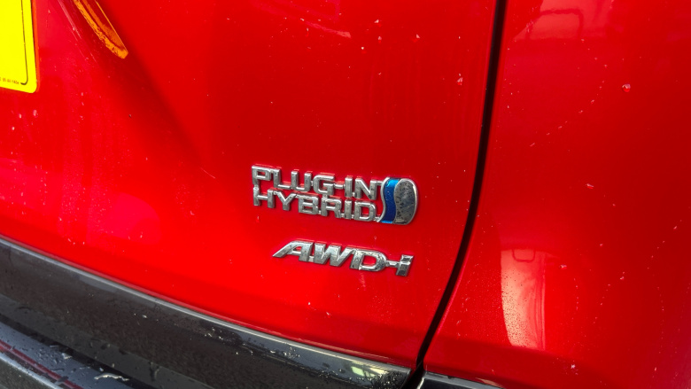 Toyota RAV4 2.5 PHEV Design 5dr CVT Estate